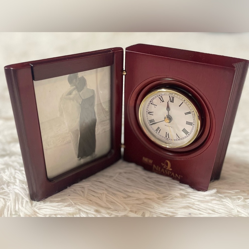 NEW Niaspan Niacin Pharmaceutical Cherry Wood Picture Frame Clock Premium Pharma